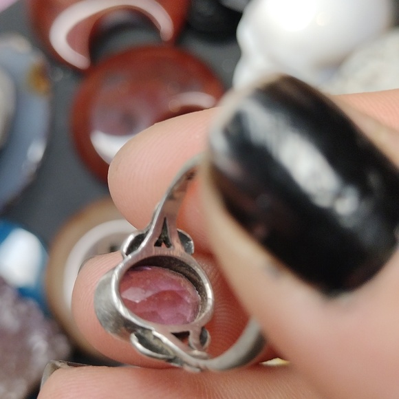 Amethyst Ring - Picture 6 of 6